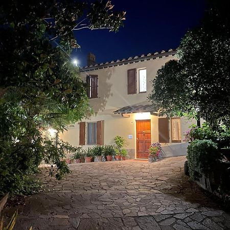 Villa Il Tufo Siena Esterno foto