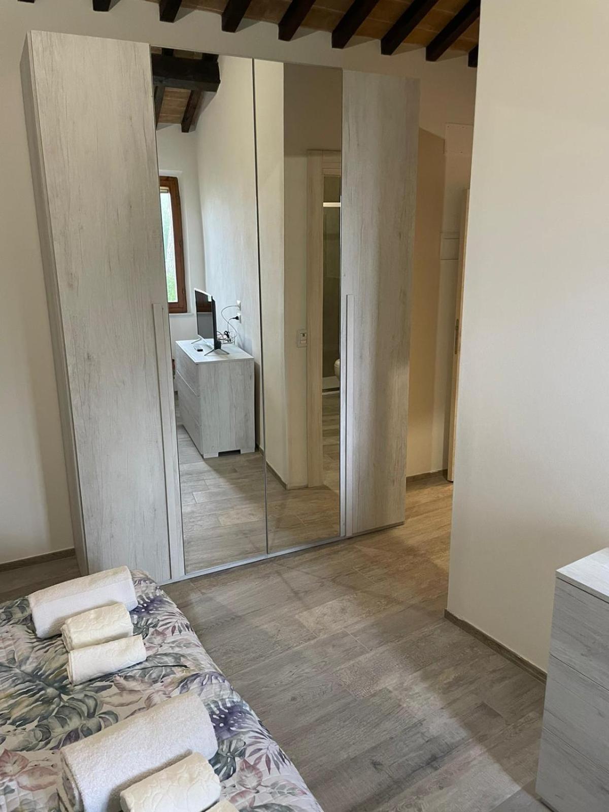 Villa Il Tufo Siena Esterno foto